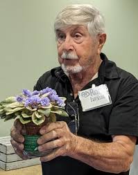 Looking for an indoor hobby? You might give African Violets a try ♥️