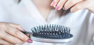 Jangan menggosok rambut saat pembilasan karena gosokan dapat memperparah kerontokan.9 zat besi membantu mencegah rambut rontok. Penyebab Rambut Rontok Pada Remaja Dan Cara Mencegahnya Farmaku Com