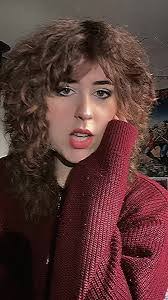 Laura Wiener's Instagram, Twitter & Facebook