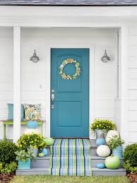 Takes A Little Bit More Creativity To Keep It Coastal While Bringing In Bit Of Traditional Fall C Painted Front Doors Front Door Paint Colors Front Door Colors