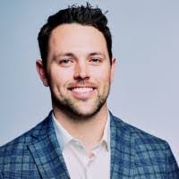 Eric Corl's Instagram, Twitter & Facebook