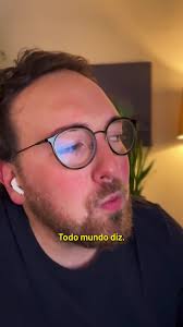 Amor é deixar ir: Reflexões de Fred Elboni