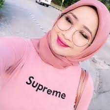Wanita Bodoh Yg Ingin Dicintai Workout Misss Instagram Photos And Videos Women Fashion Workout
