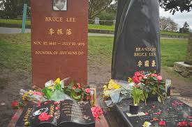 Their green leaves look like small green hearts. People Leave Messages And Flowers At The Grave Sites Of Bruce Lee And His Son Brandon Lee Photos By Chetanya Robinson The Seattle Globalist