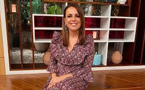 O passatempo decorre de dia 24 a 31 de agosto e premiará a família que. Tania Ribas De Oliveira Exceeds The Expectations Of The 78 Euro Vintage Dress Papess