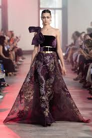 Fall 2019 Couture Olga Kurylenko Sofia Vergara Jessica Biel Hailee Steinfeld Nina Dobrev An Elie Saab Couture Couture Fashion Haute Couture Fashion