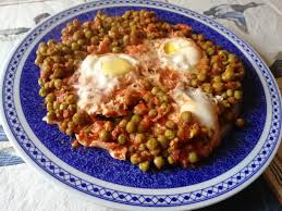 Ricette uova, crepe e omelette uova col sugo. Uova E Piselli Al Sugo Ricetta Proteica Curarsi Con Gusto