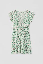 Check spelling or type a new query. Robe Courte Pull Bear 20 Robes A Moins De 50 Euros Pour Survivre Aux Fortes Chaleurs Elle