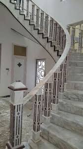 Pin By Huswaf On White Railing Design Staircase Railing Design Round Stairs