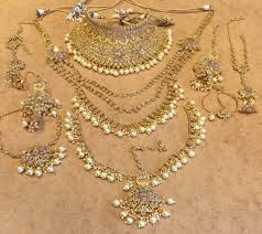 Indian Bridal Gold Pearl Crystal Wedding Jewellery Set Crystal Wedding Jewelry Boho Bridal Jewelry Designer Wedding Jewelry