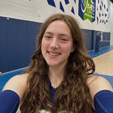 Summer Hodge's Instagram, Twitter & Facebook