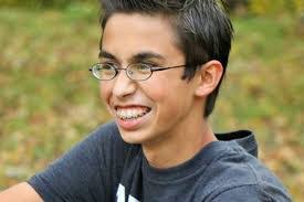 Ethan Michael's Instagram, Twitter & Facebook