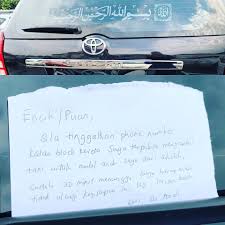 Check spelling or type a new query. Kereta Kena Double Parking Satu Hari Doktor Ini Buat Netizen Terkejut
