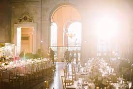 Golden Hour At The Detroit Institute Of Arts Right Before The Wedding Reception Pla Detroit Institute Of Arts Wedding Reception Planning Best Wedding Planner