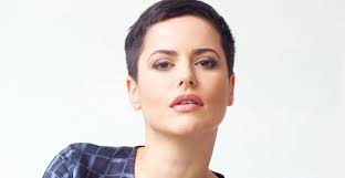 814 views, added to favorites 10 times. Silvia Salemi Intervista Hanno Provato A Tarparmi Le Ali Ora Esce Chagall