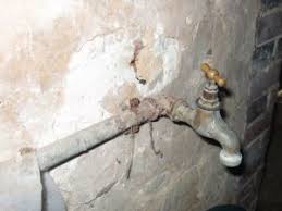 Vieux Robinet A Changer