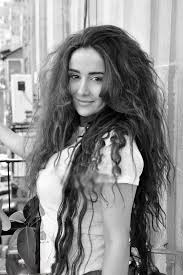 كندا حنا Arab Celebrities Beauty Draw On Photos