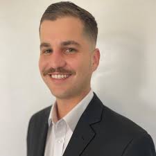 I'm delighted to share that I have started a new, exciting role at  Invisors!