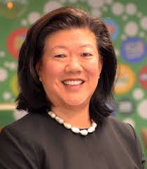 Tate's CEO Celebrates Her Lifelong College Friendships