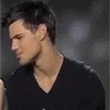 Taylor Lautner Nude Photos & Naked Sex Videos