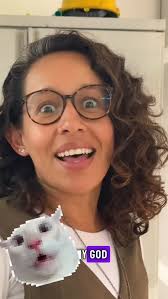 Jugando amigo secreto en la oficina… A todos les salió el jefe 🙀 (todo  esto fue en la pausa activa)