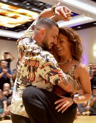 Daniel y Desiree: World Famous Bachata Dance Instructor