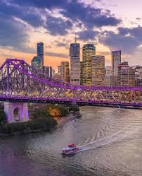 Sports medicine physicians in australia receive an average base salary of about au$267,000 per year, plus au$10,000 or more in bonus income pay. 10 Countries With The Highest Physiotherapist Salaries Naibuzz
