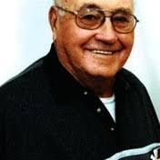 Lloyd Reiser's Instagram, Twitter & Facebook