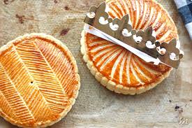 Galettes Des Rois Frangipane Et Chocolat Miss Crumble En 2020 Galette Des Rois Frangipane Galette Des Rois Galette Des Rois Frangipane Chocolat