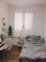 44 Cool Bedroom Ideas For Creative Couples Bedroomideas Bedroomdecor Bedroomdesign Vidur Net Dorm Room Inspiration Small Bedroom Decor Aesthetic Bedroom