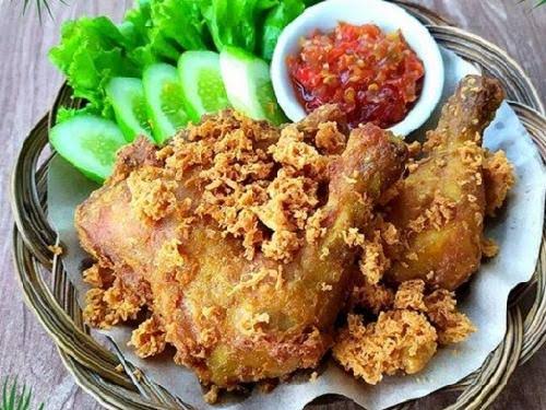 Ayam Kremes2 Sambal, Citarum Tengah No 2a - GoFood