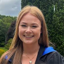 I'm incredibly proud to share that I've officially graduated with a 2:1  degree MA (Hons) International Business Management from Heriot-Watt  University!