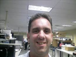 Howard Reich Obituary (2001)