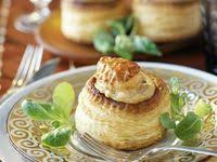 Bouchees A La Reine Au Poulet Recette Vol Au Vent Alimentation Recette