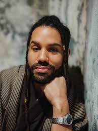 Alexander Hunter's Instagram, Twitter & Facebook