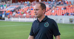 Ds public affairs has been unable to locate the source of this image to seek permission for its use. English Coach Mark Parsons 34 Has To Become Sarina Wiegman S Successor After The Games Dutch Football Netherlands News Live
