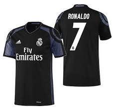 Our real madrid jersey for goalkeepers also comes in a regular fit and is made from stretchy fabric. Adidas Cristiano Ronaldo Real Madrid Third Jersey 2016 17 Ebay