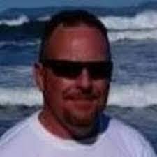 Tyler Eslick's Instagram, Twitter & Facebook