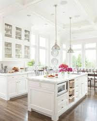 53 Variantes Pour Les Cuisines Blanches Remodelage Petite Cuisine Designs De Cuisine De La Campgne Interieur Moderne De Cuisine