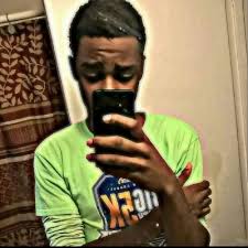 Jadarius Davis (@_kvngdavis_)