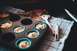 As a fellow food blogger, i'm here to help you out. Top 5 Baking Blogs To Help You Survive College