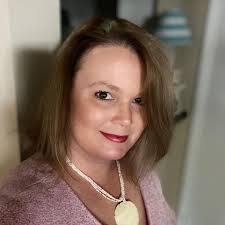 Susan Hatter's Instagram, Twitter & Facebook