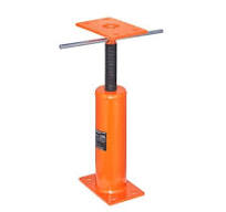 Screw Jacks for Automotive Lifting | Lowe's