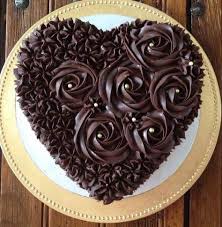 Birthday Cake Heart Shape Chocolate Pin By Linda Potts On Valentine Cake Chocolate Cake Decoration Chocolate Cake Designs Chocolate Heart Cakes