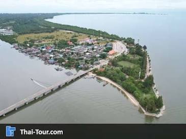 Laem Pho Beach near Phum Riang House