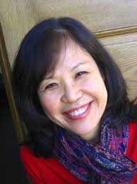 July 25th, 2012: Katie Ka Vang presents “Many Hats” at the Lowertown  Reading Jam