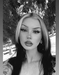 🦇𝐃𝐄𝐕𝐈𝐍 𝐆𝐎𝐋𝐃𝐄𝐍🦇 (@dmtslut)