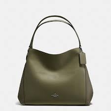 Entdecken sie jetzt kleidung aus der coach 1941 kollektion auf uk.coach.com. Coach Offizielle Website Moderne New Yorker Luxusmarke Seit 1941 Schultertasche Designer Taschen Taschen