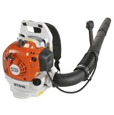 The garden vacs include an comes with round and flat nozzles for different applications, when used as a leaf blower. Best Leaf Blowers The Best Power Tools To Tidy Up Your Garden