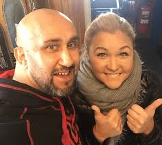 I think there are some very good explanations but i just can't understand them. Comeback Des Power Duos Sophia Ercan Schmieden Gemeinsame Plane